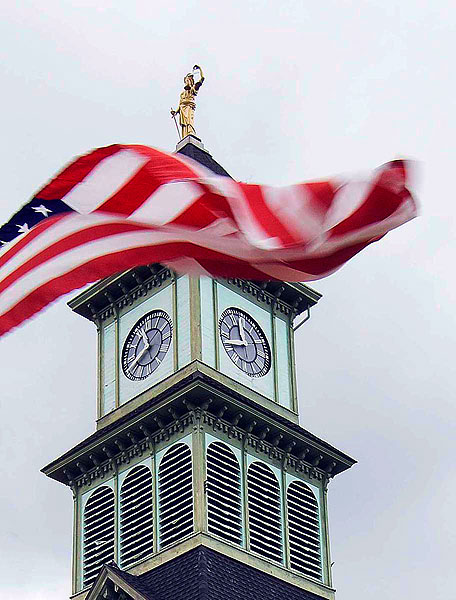 Statue of justice looks down on county seat